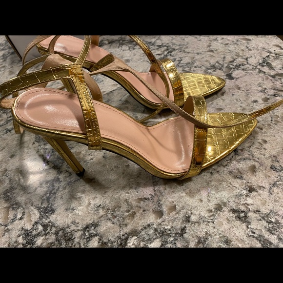 Brand New never worn size 10 - Picture 3 of 6